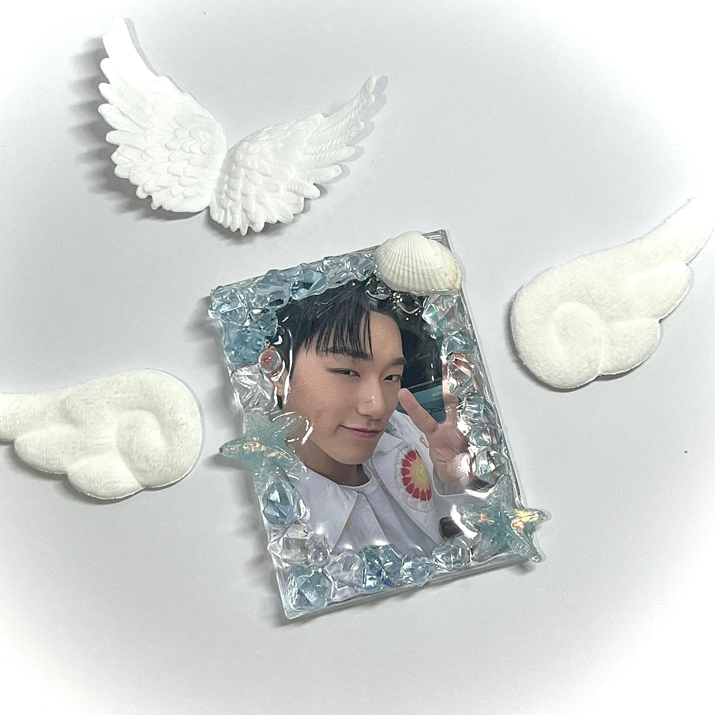 006 "Crystal Ocean" Photocard Stand Holder