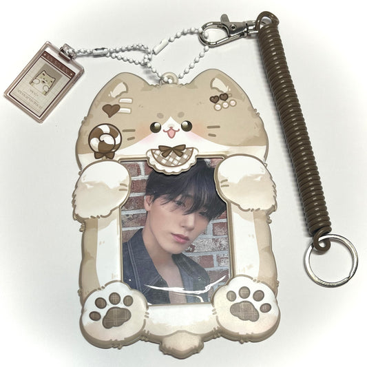 [022] Brown Cat KPOP Photocard Holder — Adorable Animal Plush Style