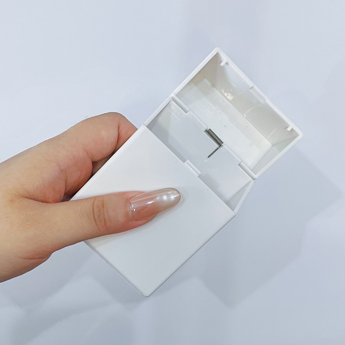 [031] Pop-Up Card Storage Box — Pure Black & Pure White