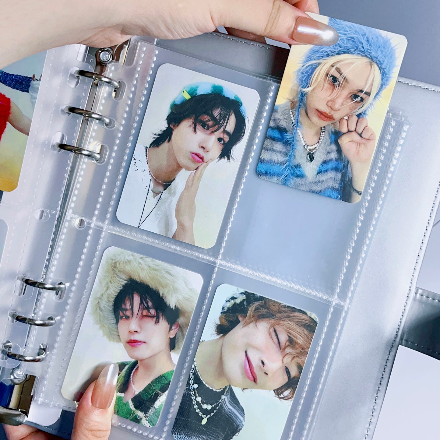 [039] A5 Photocard Binder — Sliver, Magnetic Clasp Closure