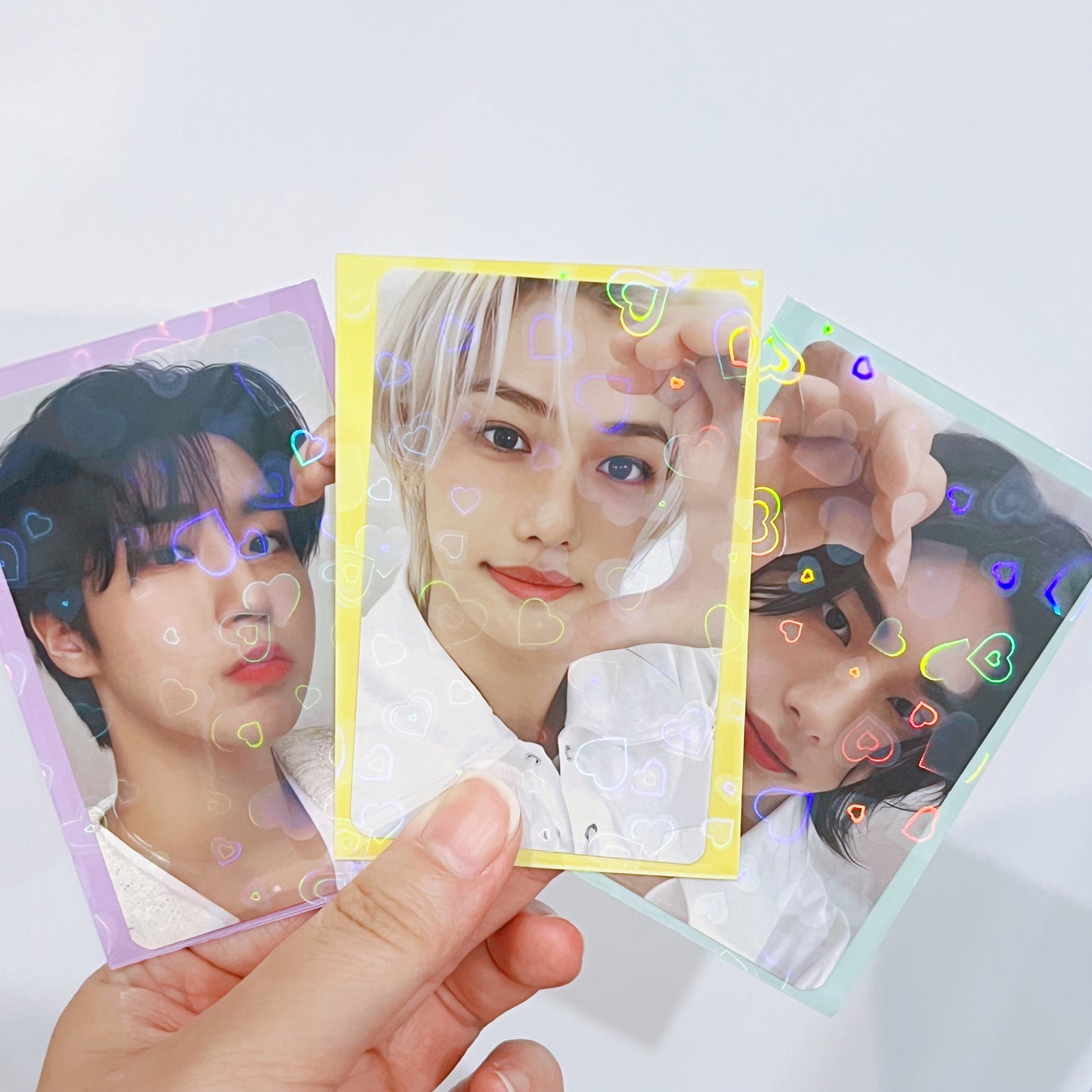 [053] Heart-shaped Holographic Sleeves — with Pastel Back