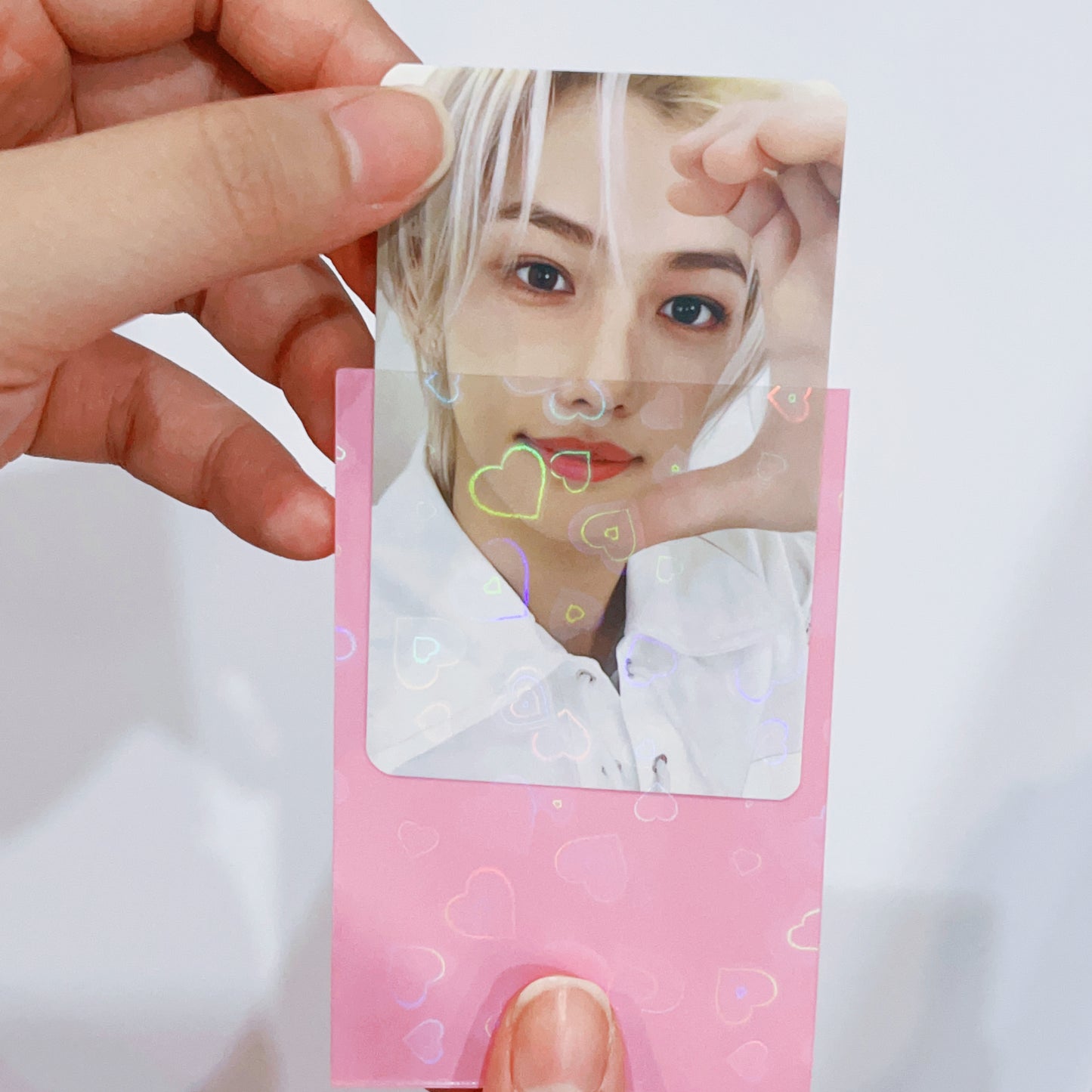 [053] Heart-shaped Holographic Sleeves — with Pastel Back