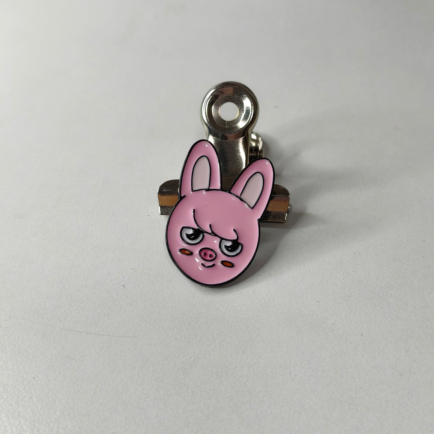 [106] SKZ Metal Alloy Pin — Hidden Style Collectible