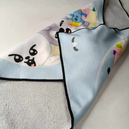 [109] SKZ Mounting Putty — Reusable & No-Residue Adhesive (13.8"×13.8")