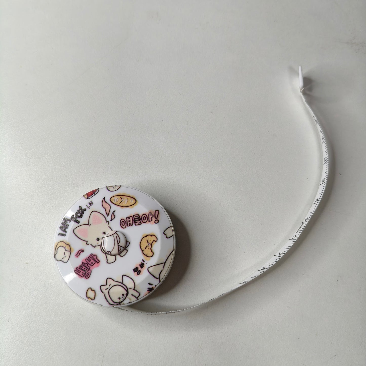 [098] SKZ Measuring Tape — Compact & Smooth Retraction